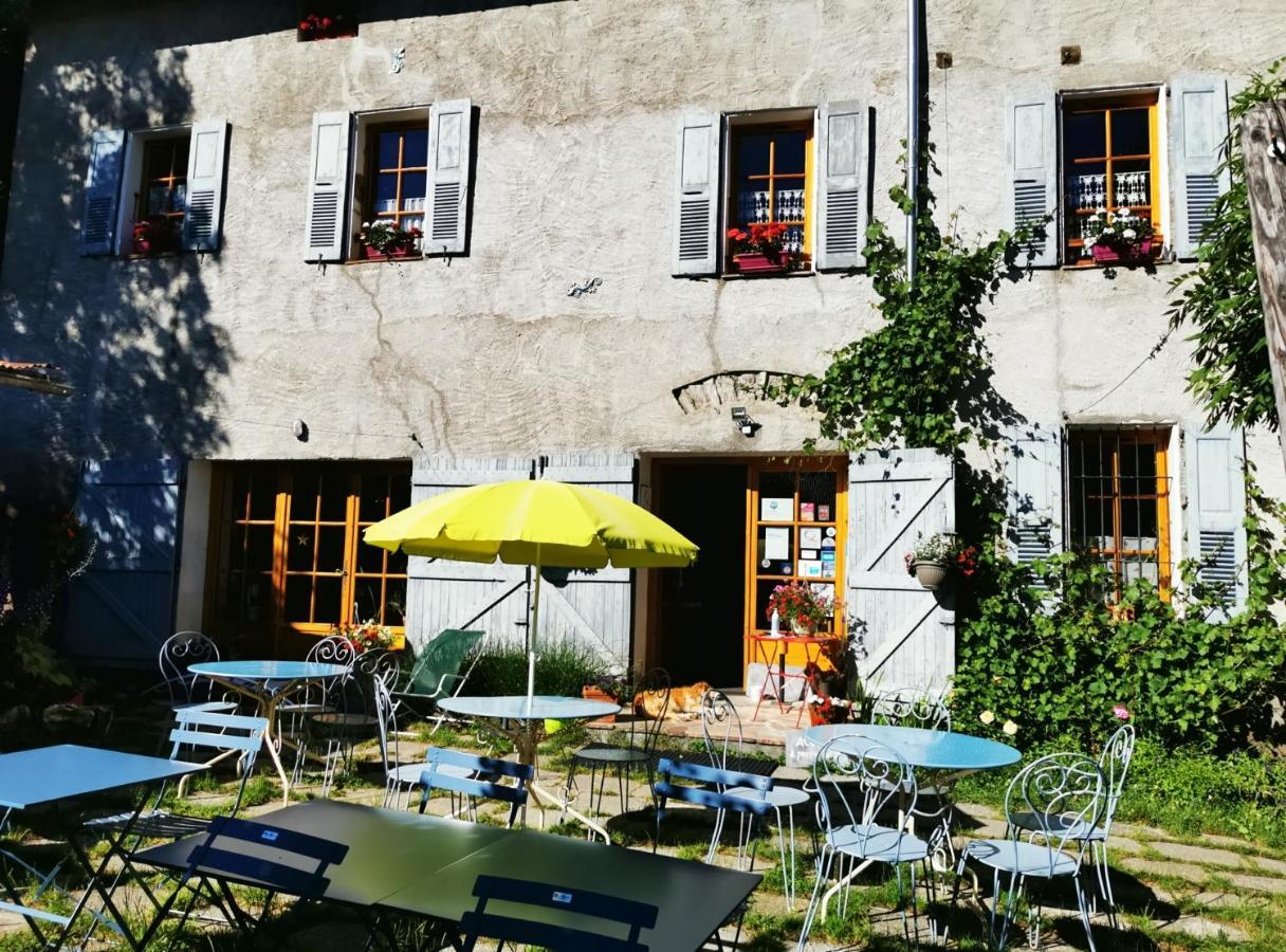 Gite D'Etape Auberge De L'Ardoisiere 조시에르 외부 사진